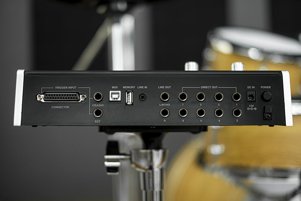 กลองไฟฟ้ากับกลองอคูสติกต่างกันอย่างไร?