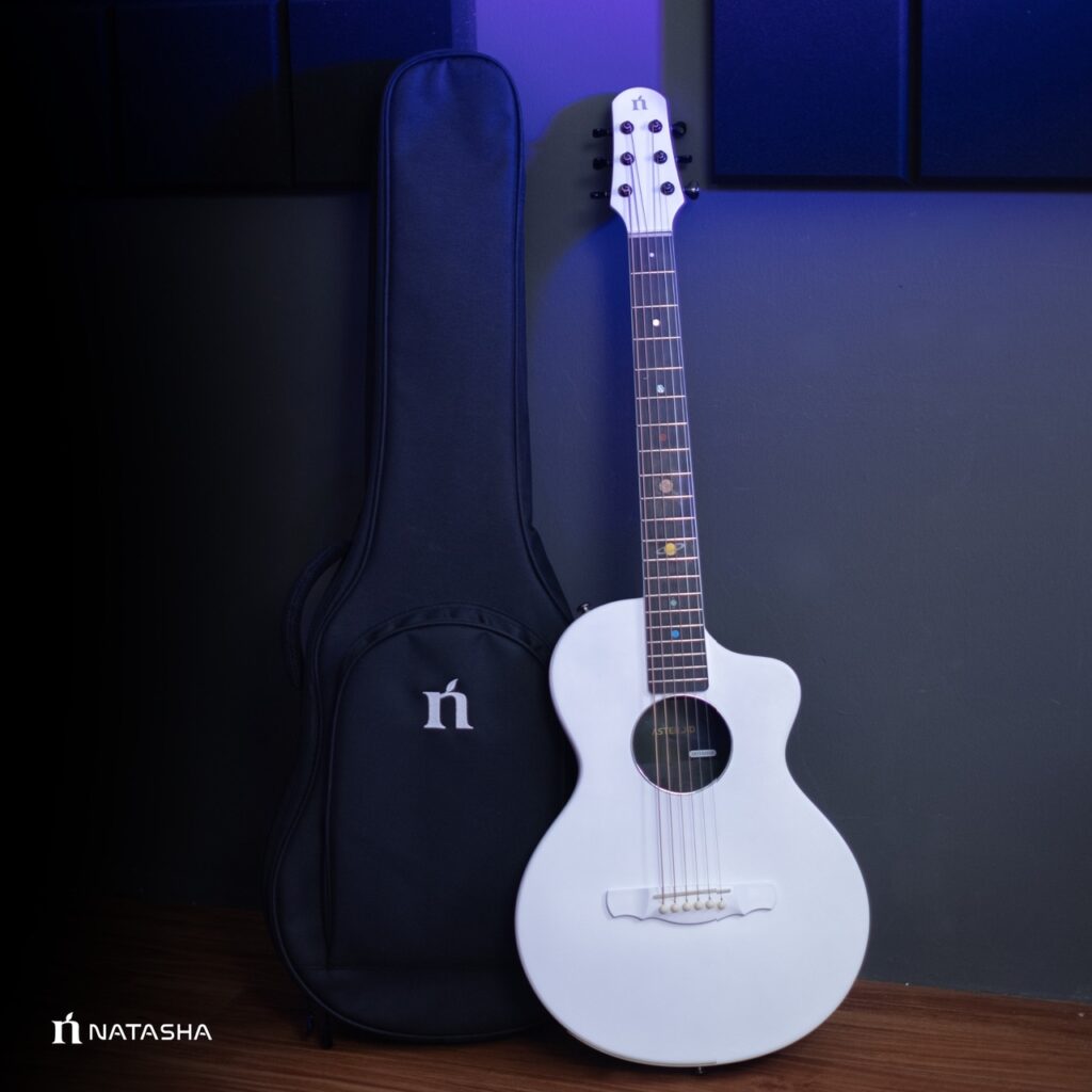 รีวิว Natasha Asteriod กีตาร์โปร่ง ดีไซน์สวย พร้อม Inlay ดวงดาว